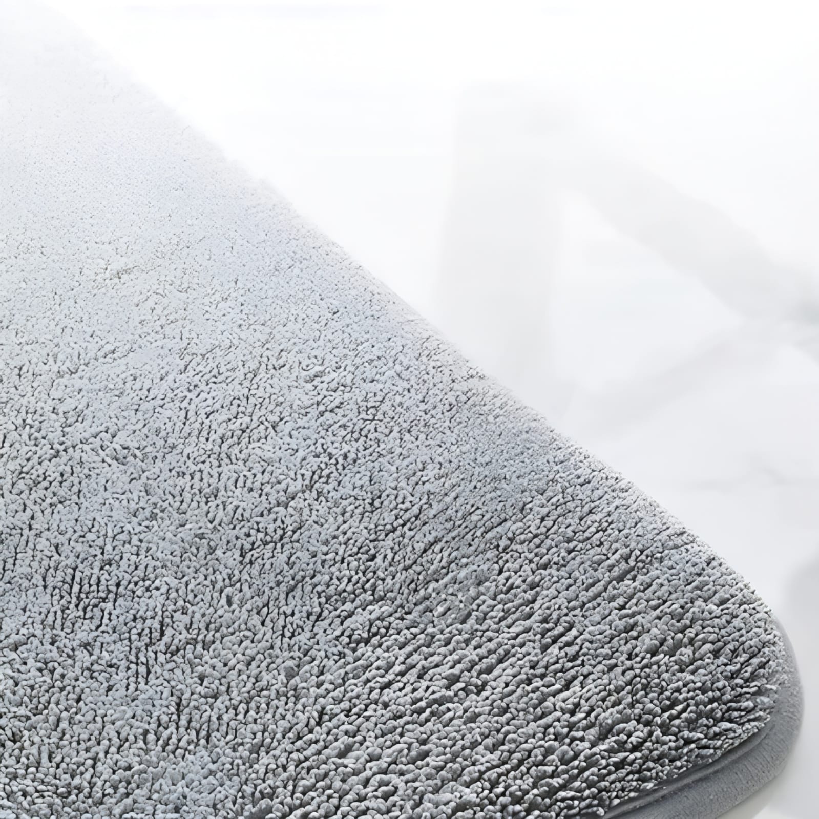 Luxurious Comfort Bath Mat with Non-Slip Backing - Multiple Sizes