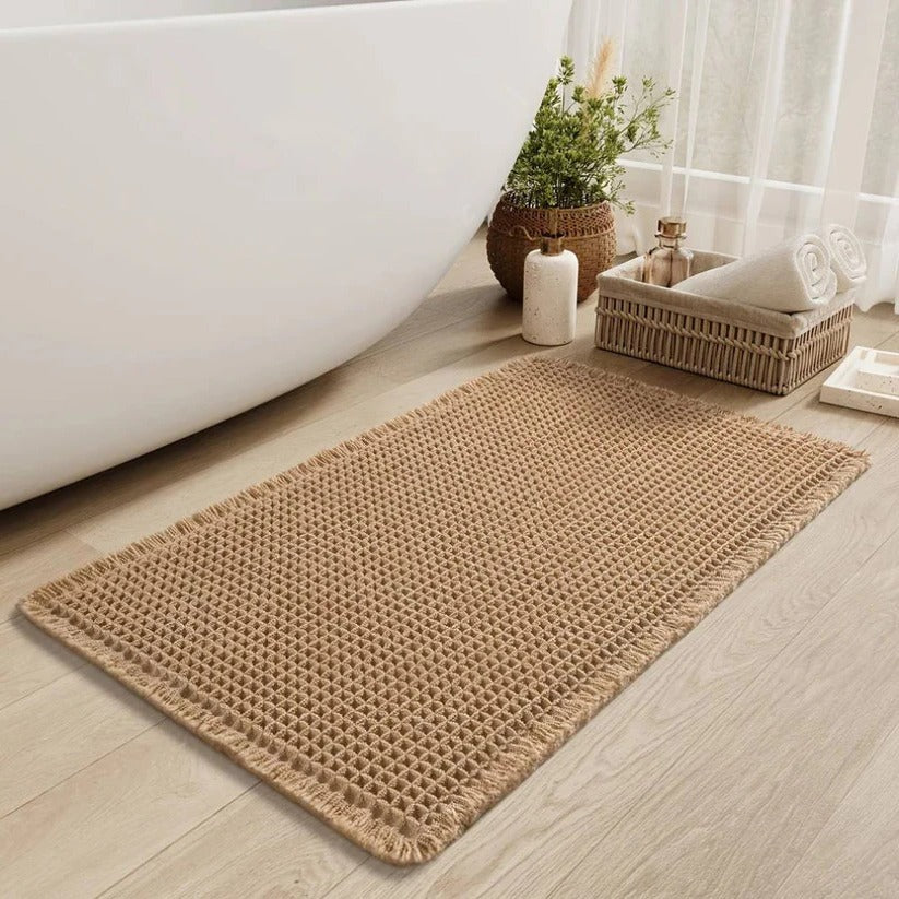 Textured Water-Absorbent Bath Mat with Non-Slip Base