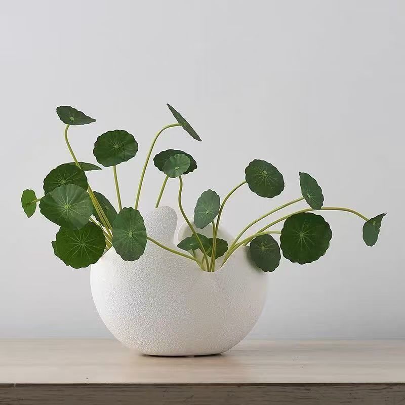 Modern Globe-Shaped Ceramic Vase in Elegant Matte White