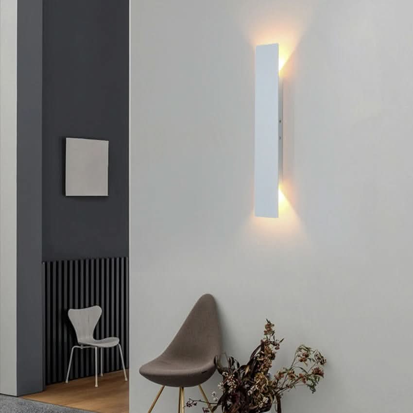 Waterproof LED Outdoor Lamp for Elegant Garden Illumination