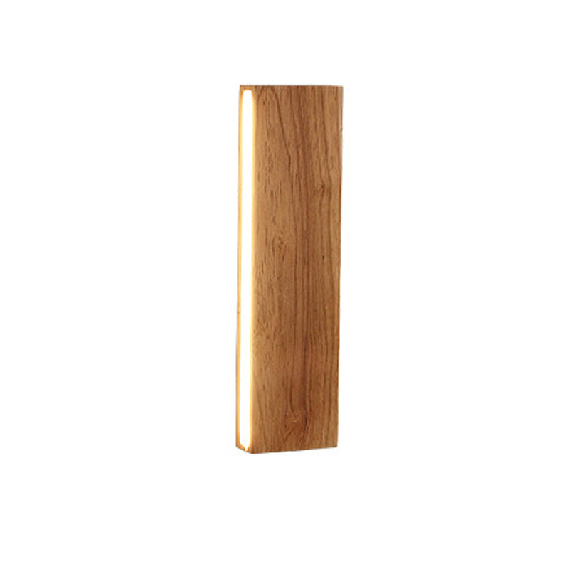 NatureGlow Solid Wood LED Wall Fixture – Minimalist Charm