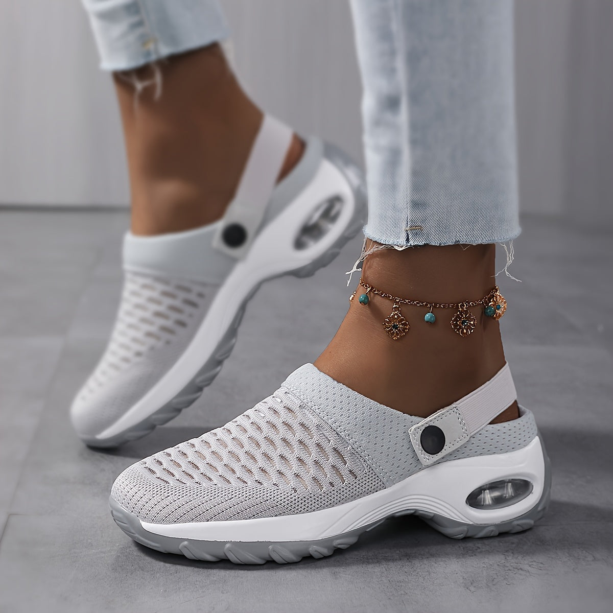 Women's Orthopedic Mesh Clogs | Air Cushion Comfort | Non-Slip Slippers