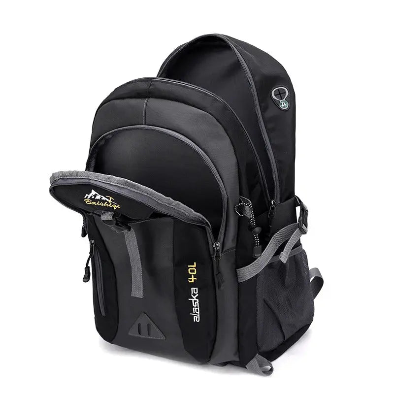All-Weather Adventure Pack – 40L Hiking Companion
