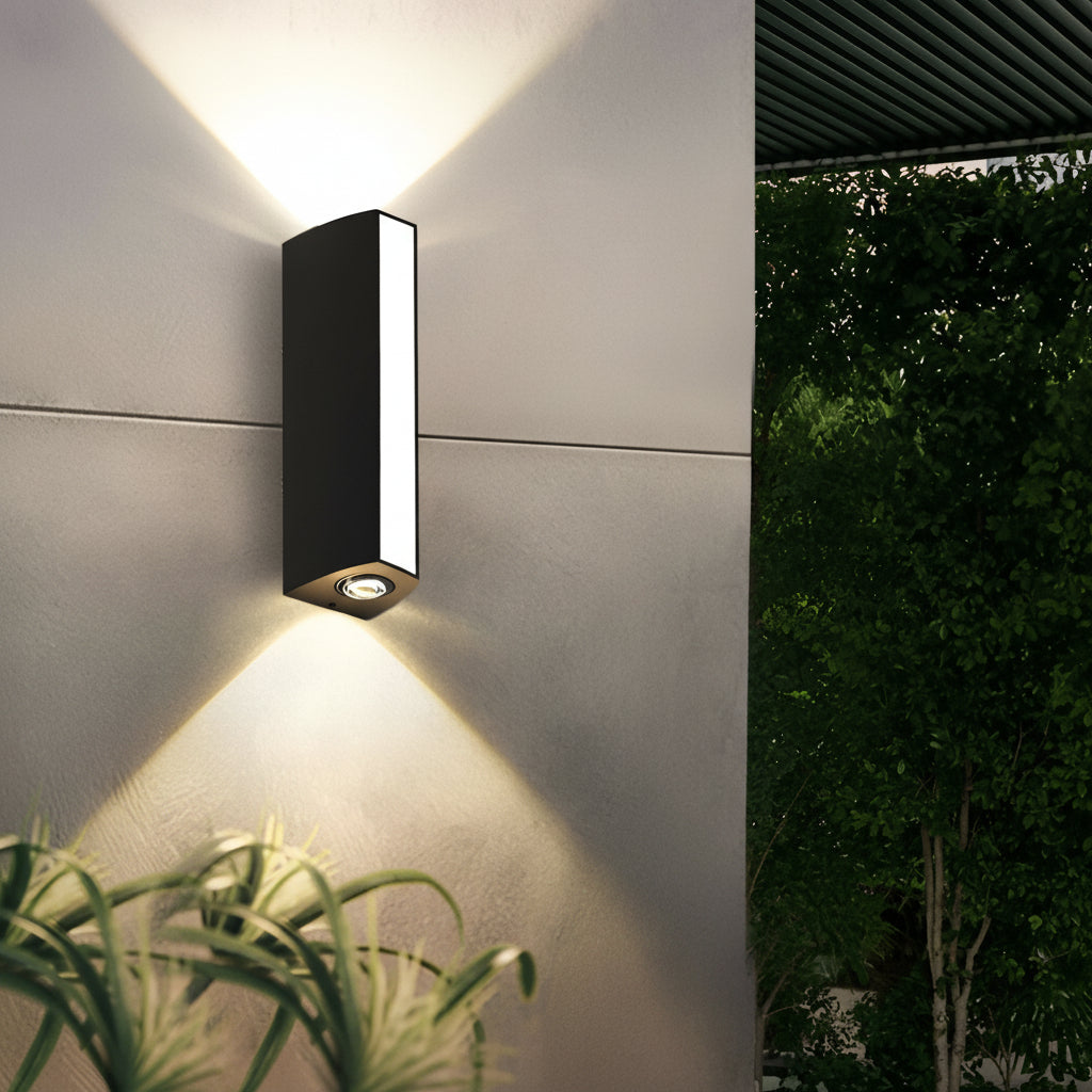 Sleek Black Outdoor LED Wall Light with Dual Beam