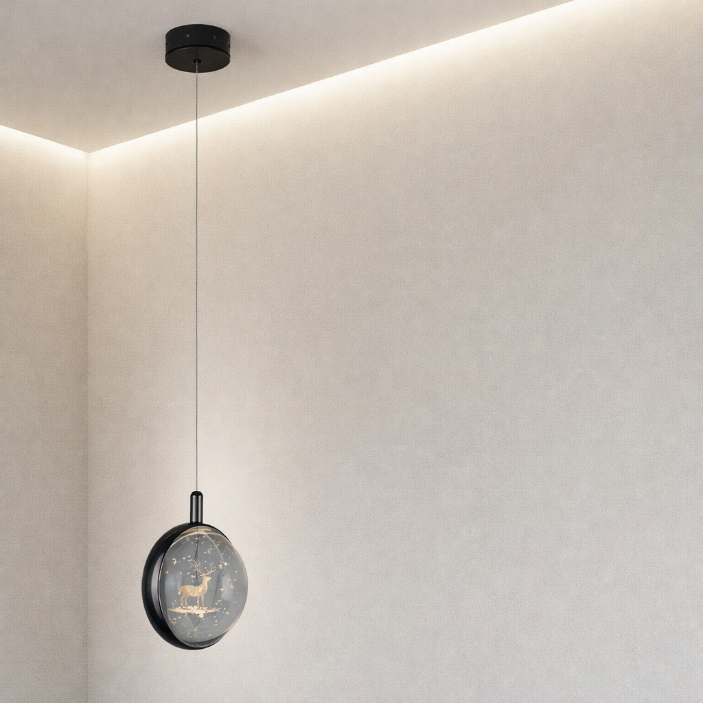 Sleek Adjustable Pendant Light with Integrated LED - 7W Black & Gold