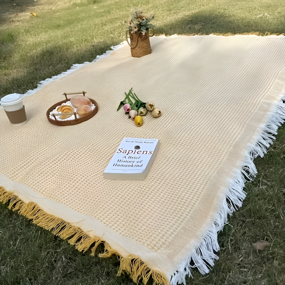 Large Foldable and Lightweight Outdoor Picnic Blanket