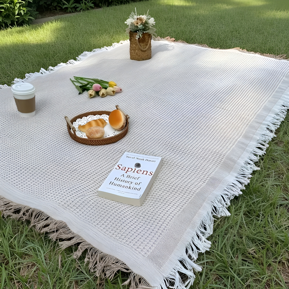 Large Foldable and Lightweight Outdoor Picnic Blanket