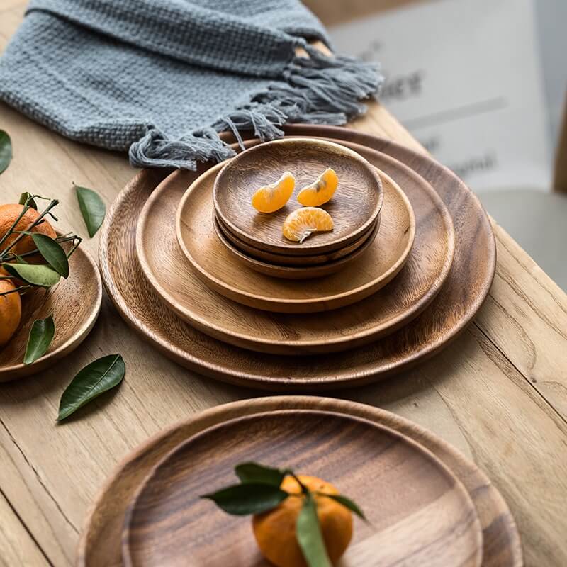 Natural Acacia Wood Serving Plate with Textured Design