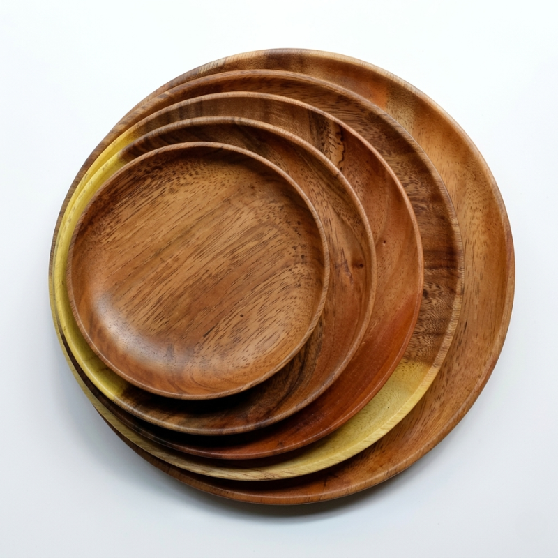 Natural Acacia Wood Serving Plate with Textured Design