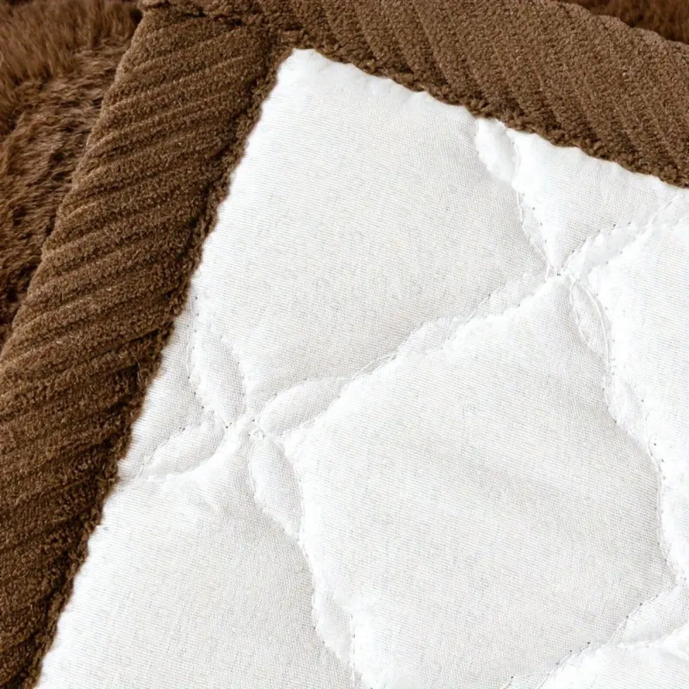 Luxurious Microfiber Sofa Protector with Non-Slip Design