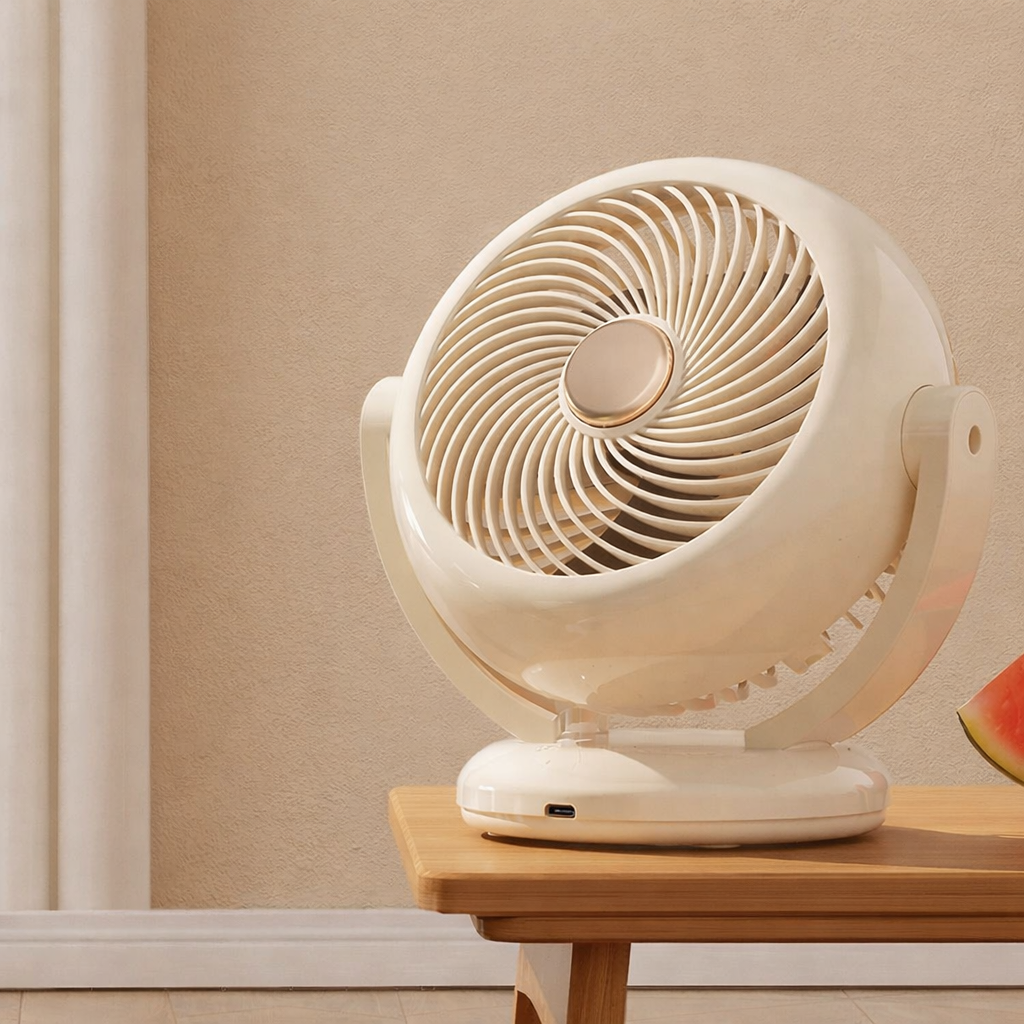 Versatile Compact Fan for Handheld and Desktop Use