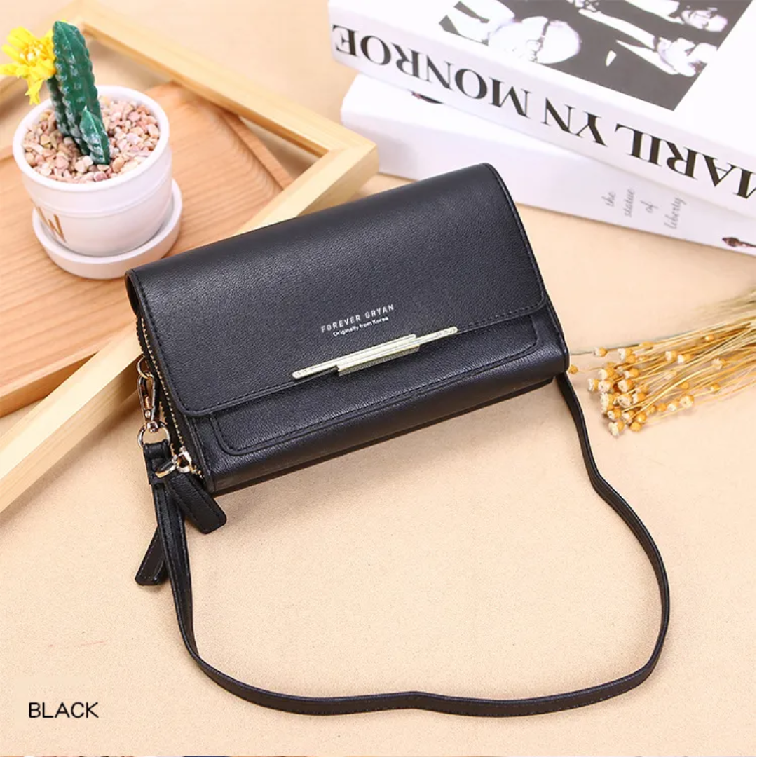 Chic Leather Crossbody Bag for Effortless Style and Function