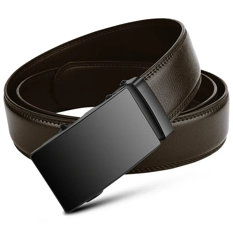 Luxury Adjustable Leather Belt for the Modern Gentleman