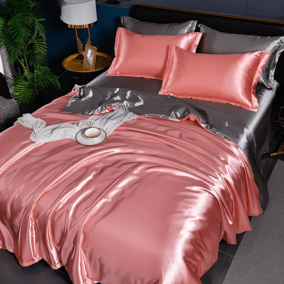 SilkTouch Elegance: Luxurious Bed Set for Year-Round Comfort
