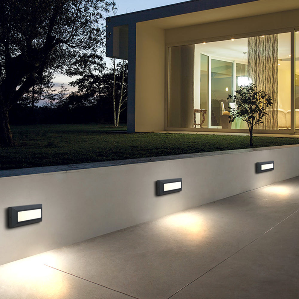 Sleek Outdoor Wall-Mounted LED Light Fixture