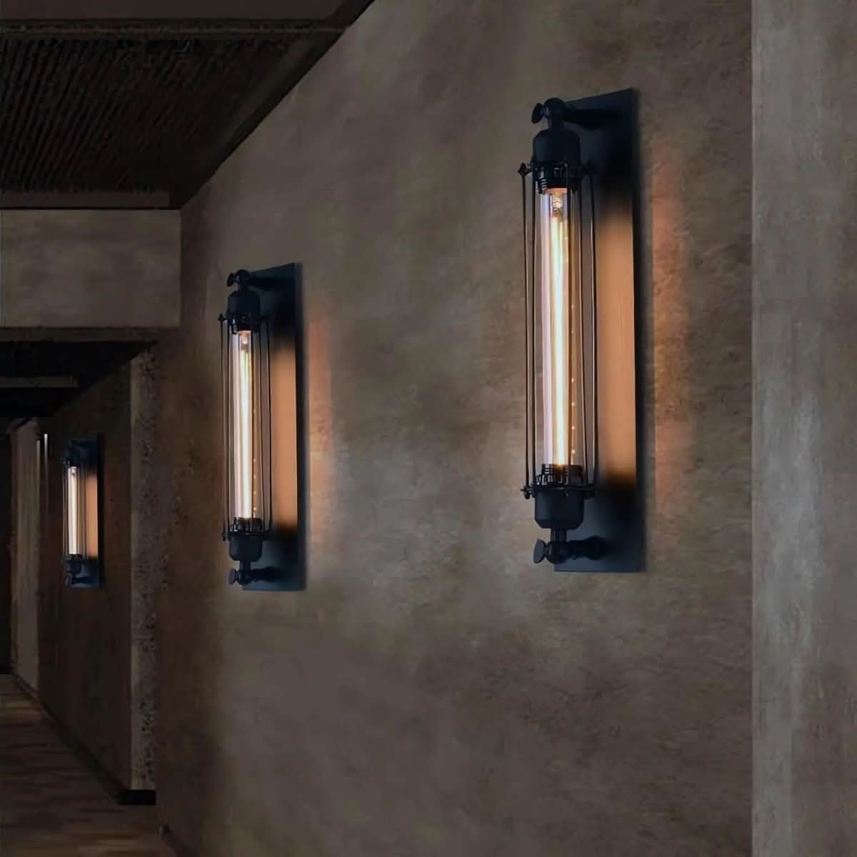 Vintage Wall Light with Warm LED Illumination and Classic Style