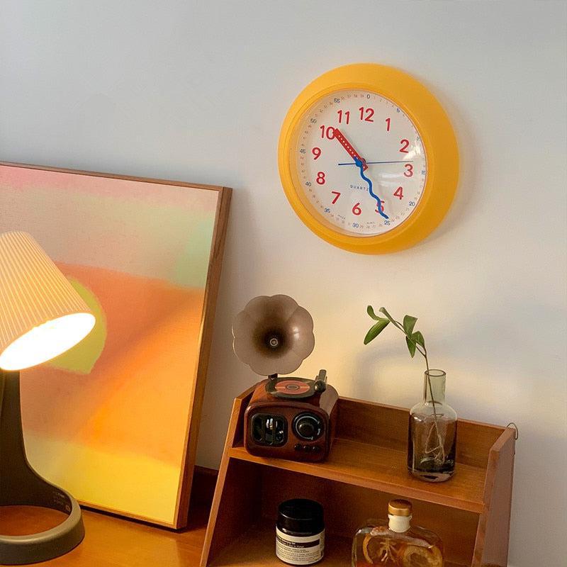 Stylish Indoor Wall Clock with Silent Movement - 21.5 cm