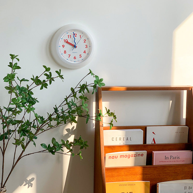 Stylish Indoor Wall Clock with Silent Movement - 21.5 cm