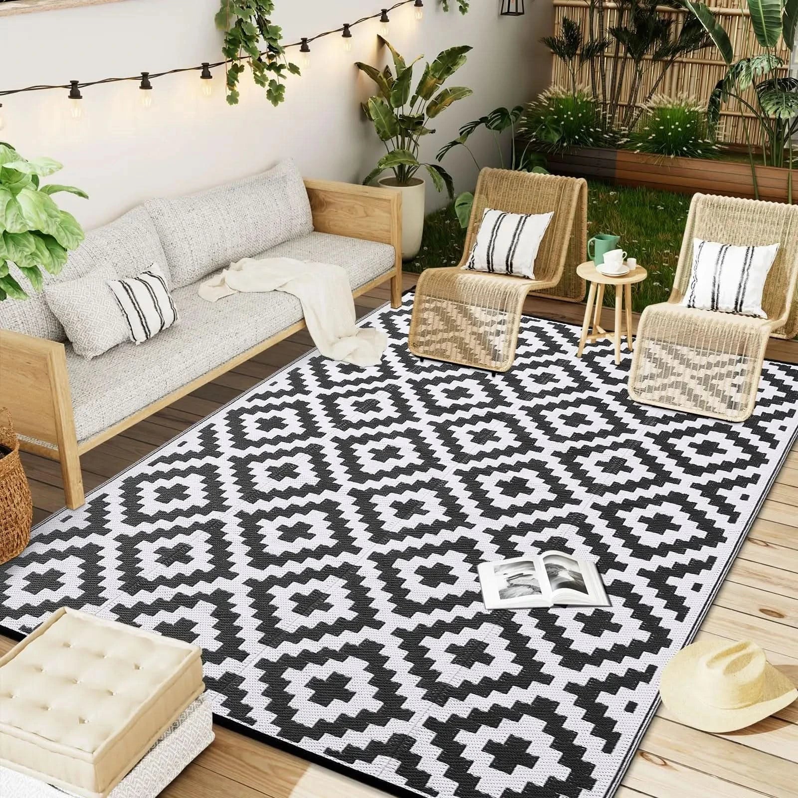 Waterproof Outdoor Area Rug – Reversible Design