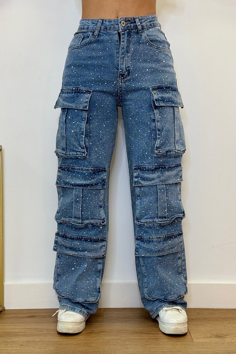 Rhinestone-Embellished Jeans – Comfortable Fit for Confident Style