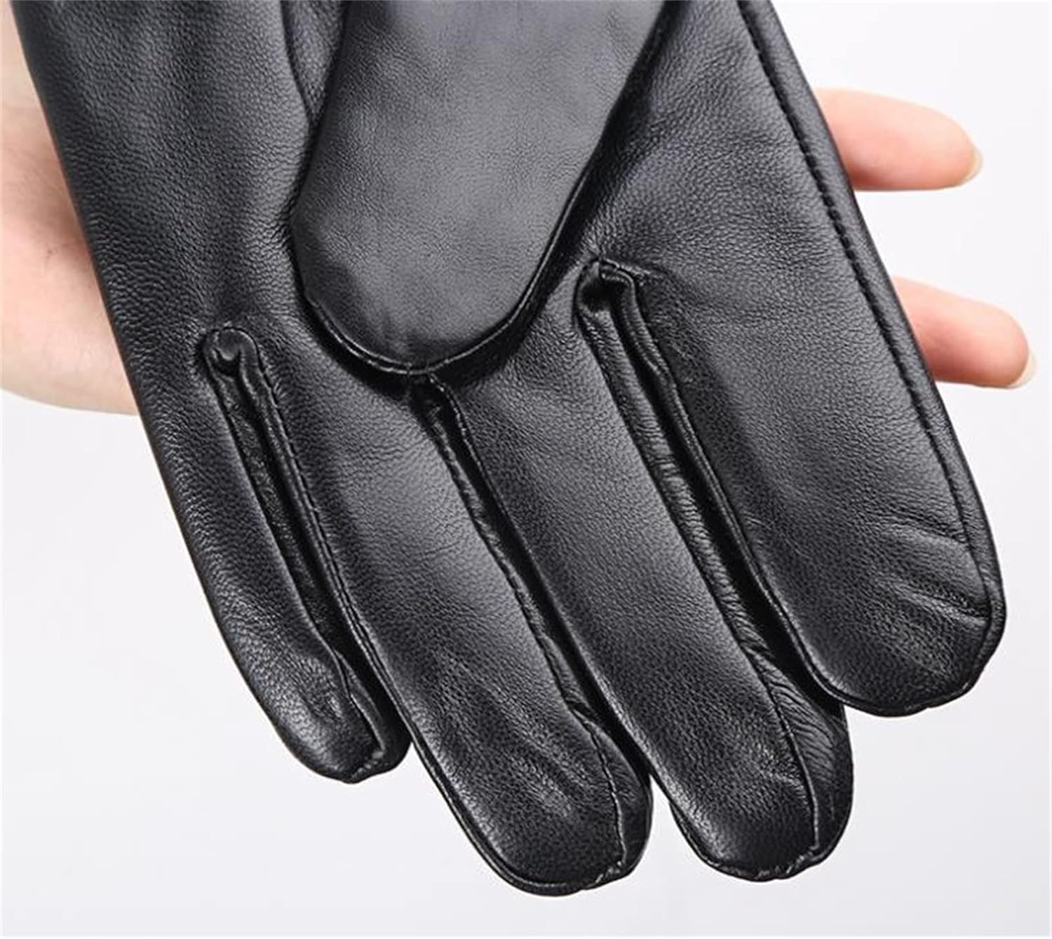 LuxeLeather Winter Gloves for Ultimate Warmth and Style