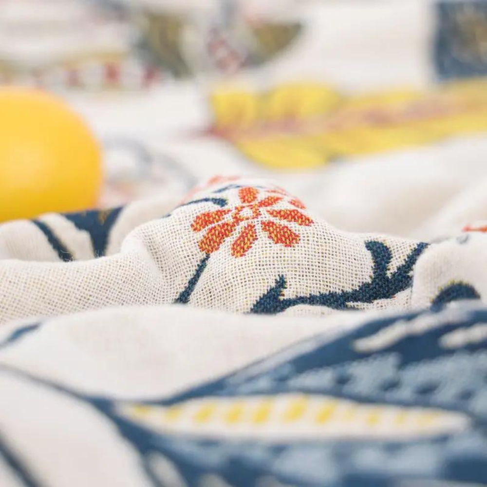 Nature's Embrace – Dual-Sided Cotton Floral Throw Blanket
