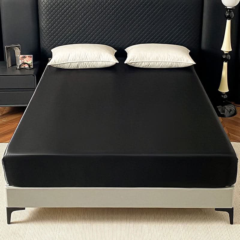 Soft Mattress Protector with 360 Band for Secure Fit
