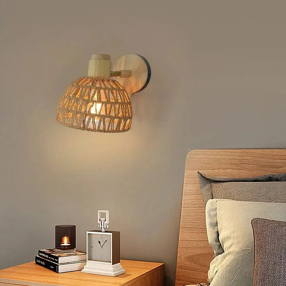 Woven Wall Sconce for Cozy Interiors – Elegant Rattan Design