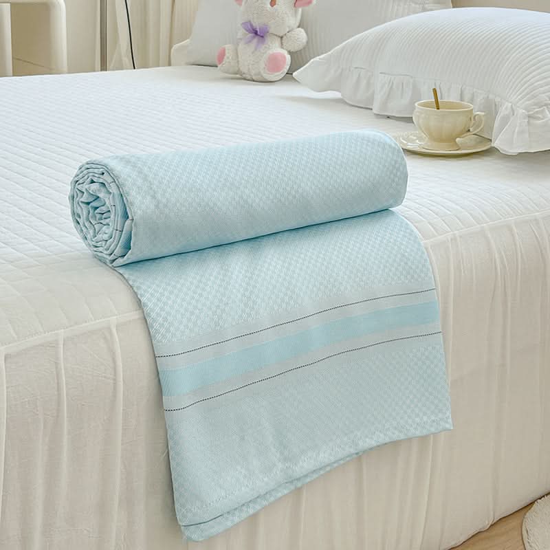 Breathable Bamboo Summer Quilt – Soft and Comfortable for Warm Nights