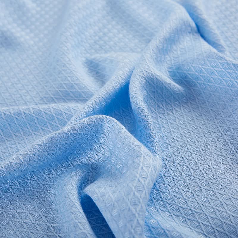 Lightweight Summer Quilt Made from Bamboo Fiber for Comfort