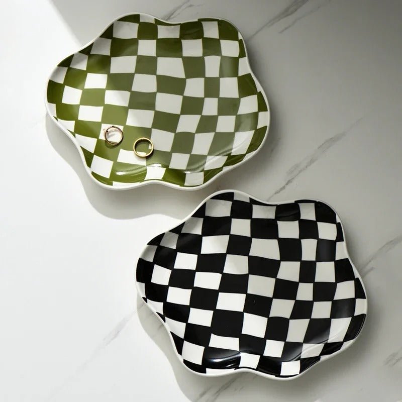 Vibrant Round Serving Tray - 23 cm for Effortless Entertaining
