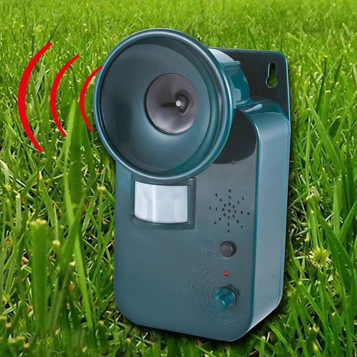 Ultrasonic Pest Deterrent with Motion Activation for Home and Garden