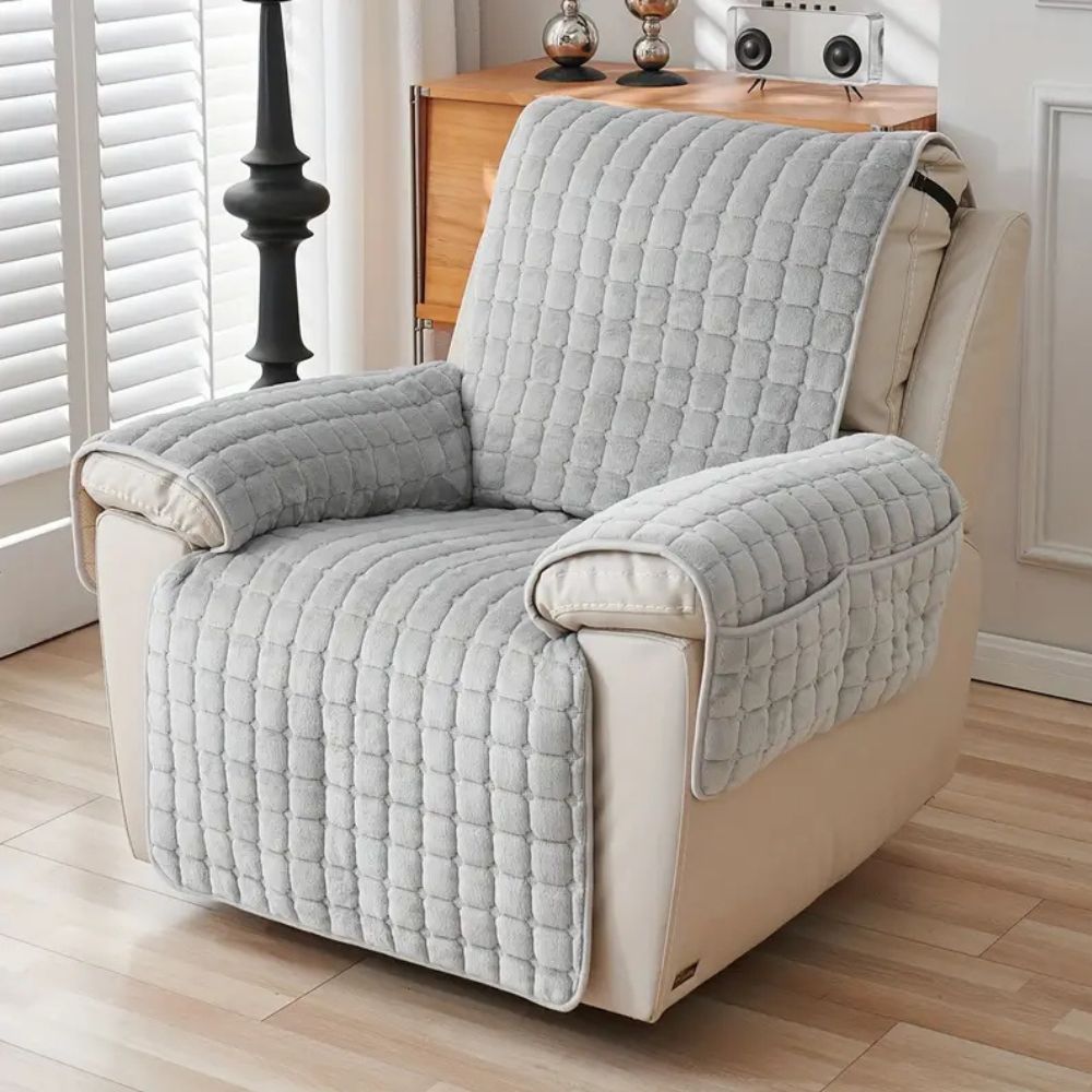 SleekGuard - Stretchable Microfiber Recliner Cover for Ultimate Protection