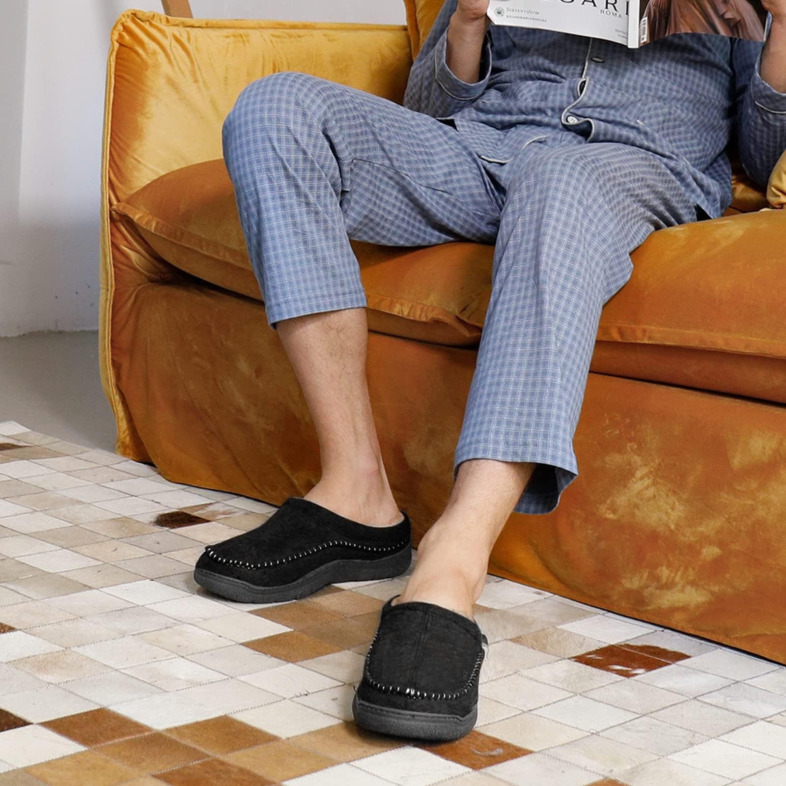 CozyCloud Plush Slippers: Stylish Non-Slip Indoor Footwear