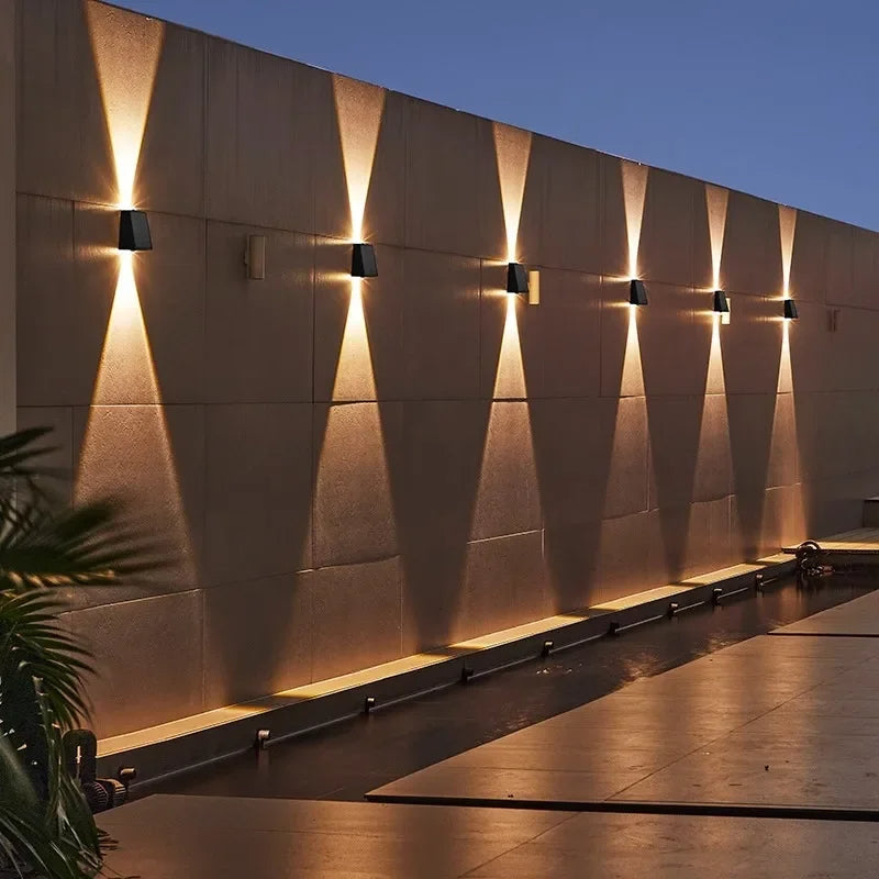 Wireless Solar Wall Light | Automatic & Weatherproof IP65