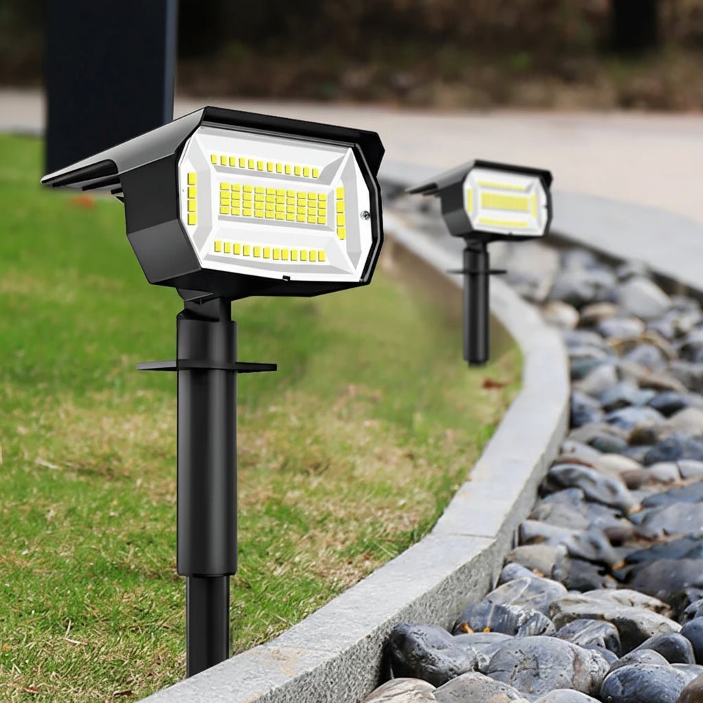 EcoBright Solar Spot Light for Enhanced Outdoor Illumination