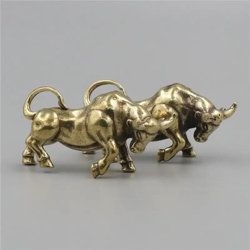 Brass Bull Sculpture – A Handcrafted Emblem of Strength and Wealth
