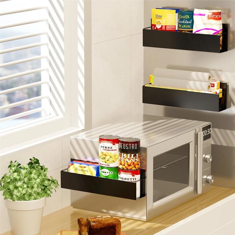 Magnetic Spice Organizer for a Tidy and Accessible Kitchen