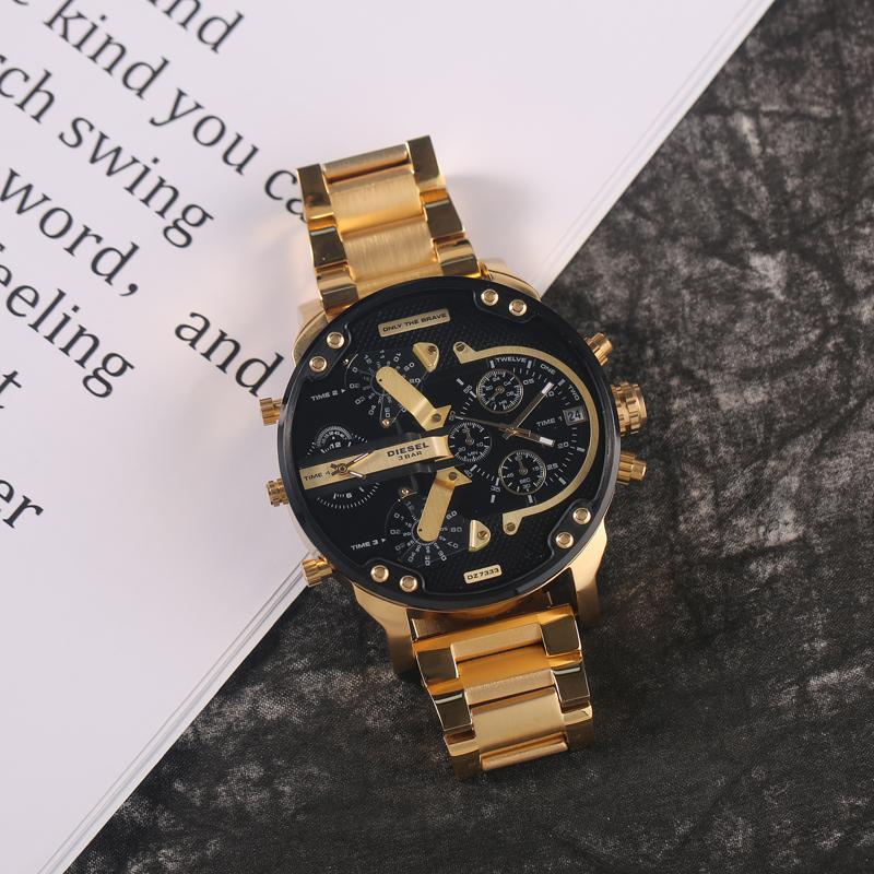 Elegant Stainless Steel Quartz Chronograph Watch for Men