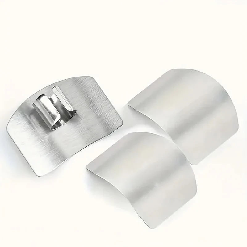 Finger Guard for Safe Chopping in the Kitchen