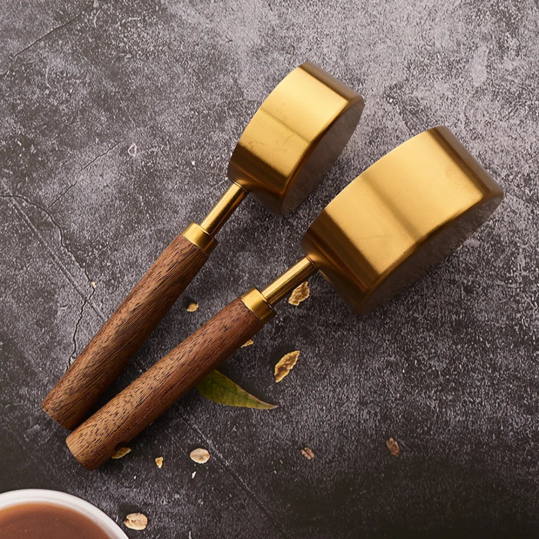 Precision Measuring Spoon Collection with Stylish Grip