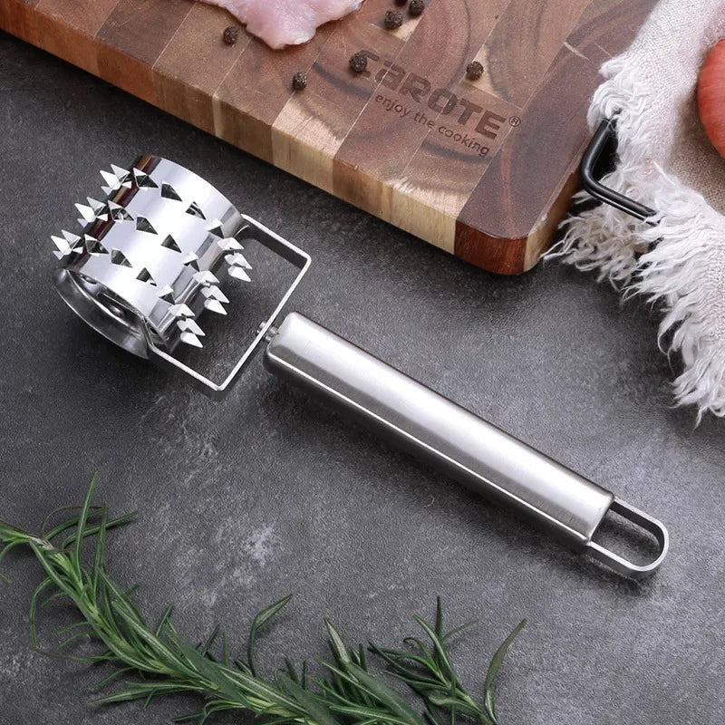 Durable Meat Mallet and Tenderizer – 18cm Kitchen Essential
