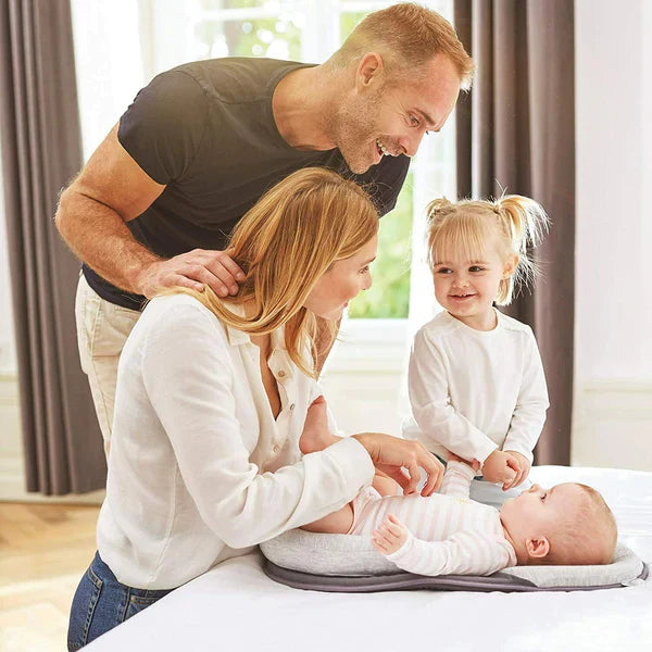 Portable Baby Bed to Prevent Rolling Over