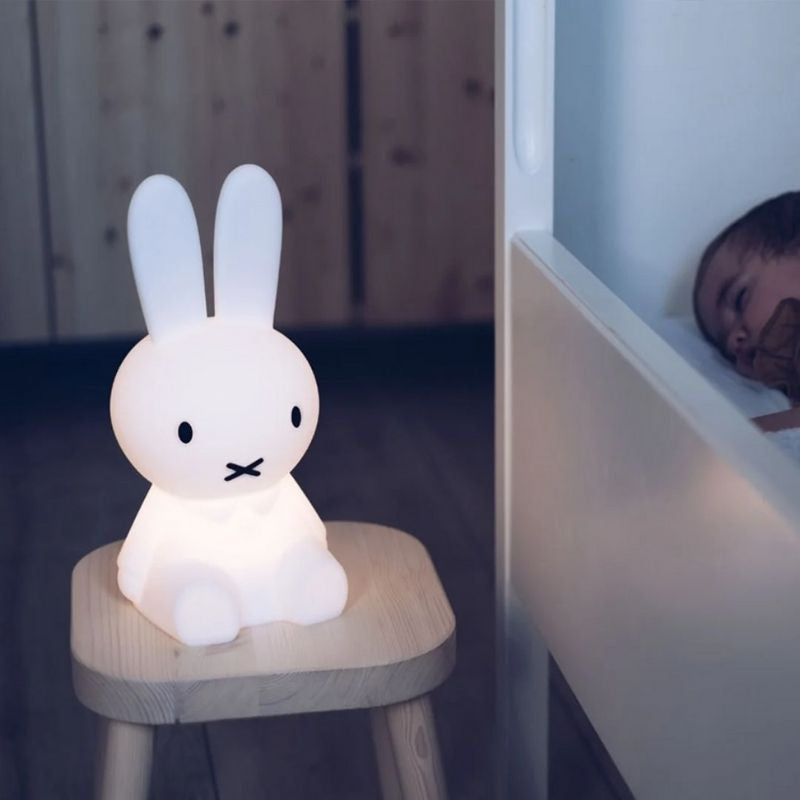 Minimalist Bunny Figurine Table Lamp - Iconic Home Accent