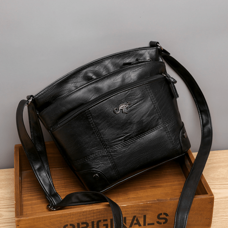 Classic Heritage Leather Crossbody Bag with Smart Organization