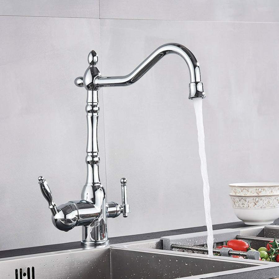 Elegant Kitchen Faucet with 360-Degree Rotating Spout and Sturdy Brass Build