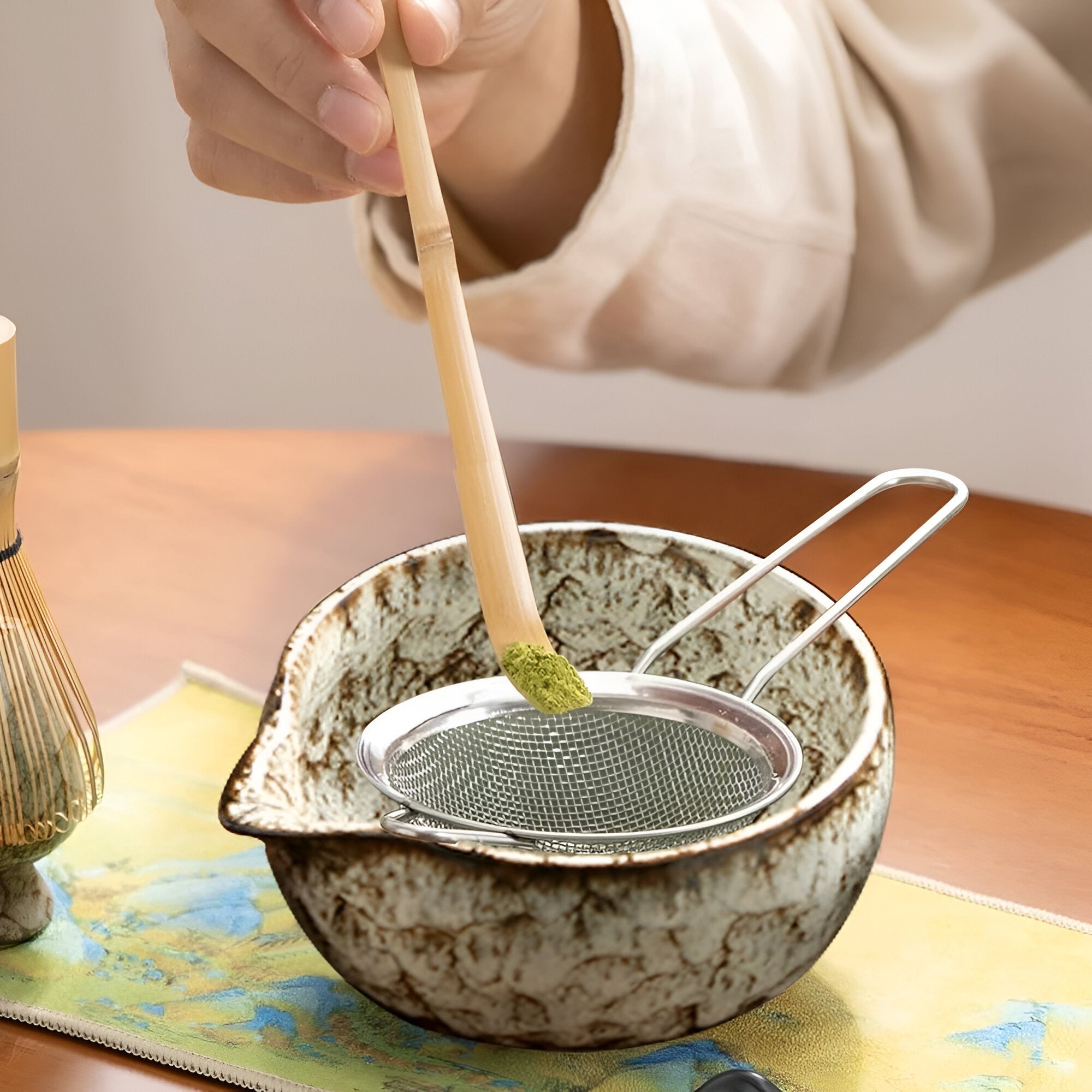 Elegant 6-Piece Matcha Preparation Kit in Bamboo and Ceramic