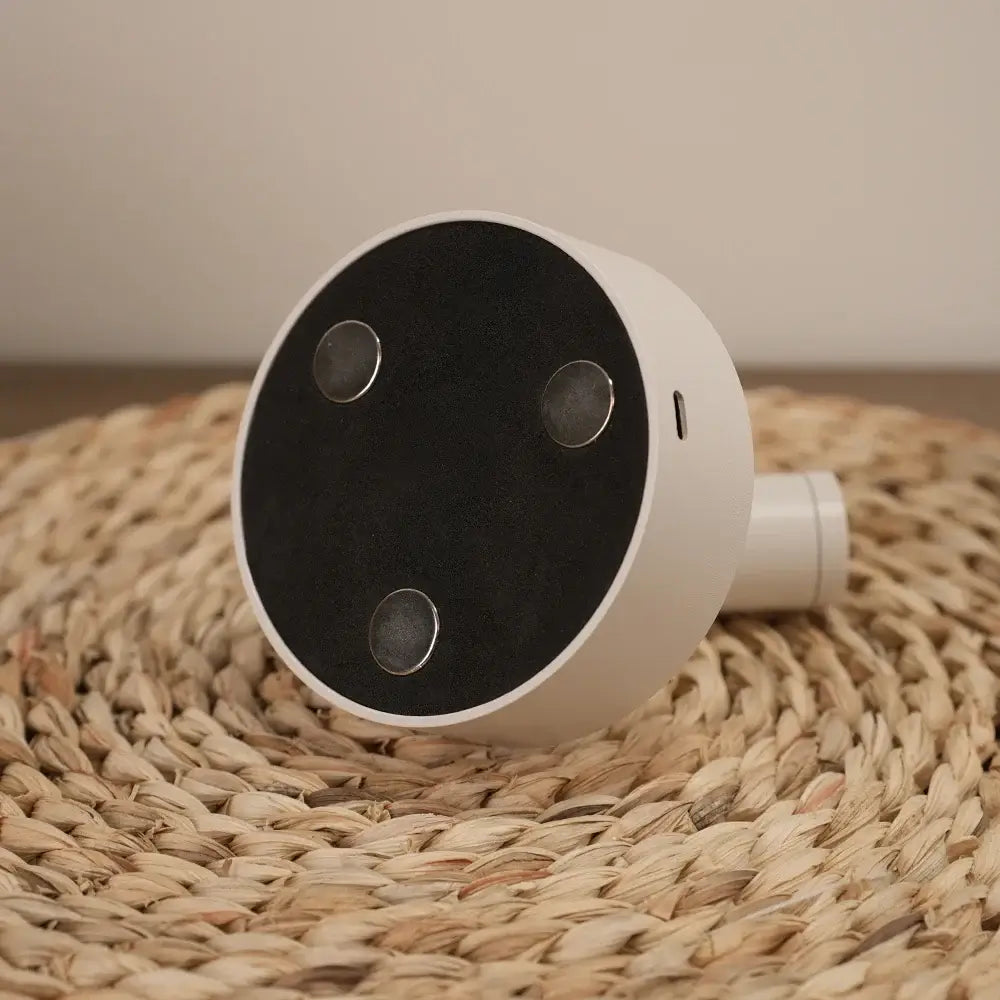 Cordless Dimmable LED Wall Light with USB Charging