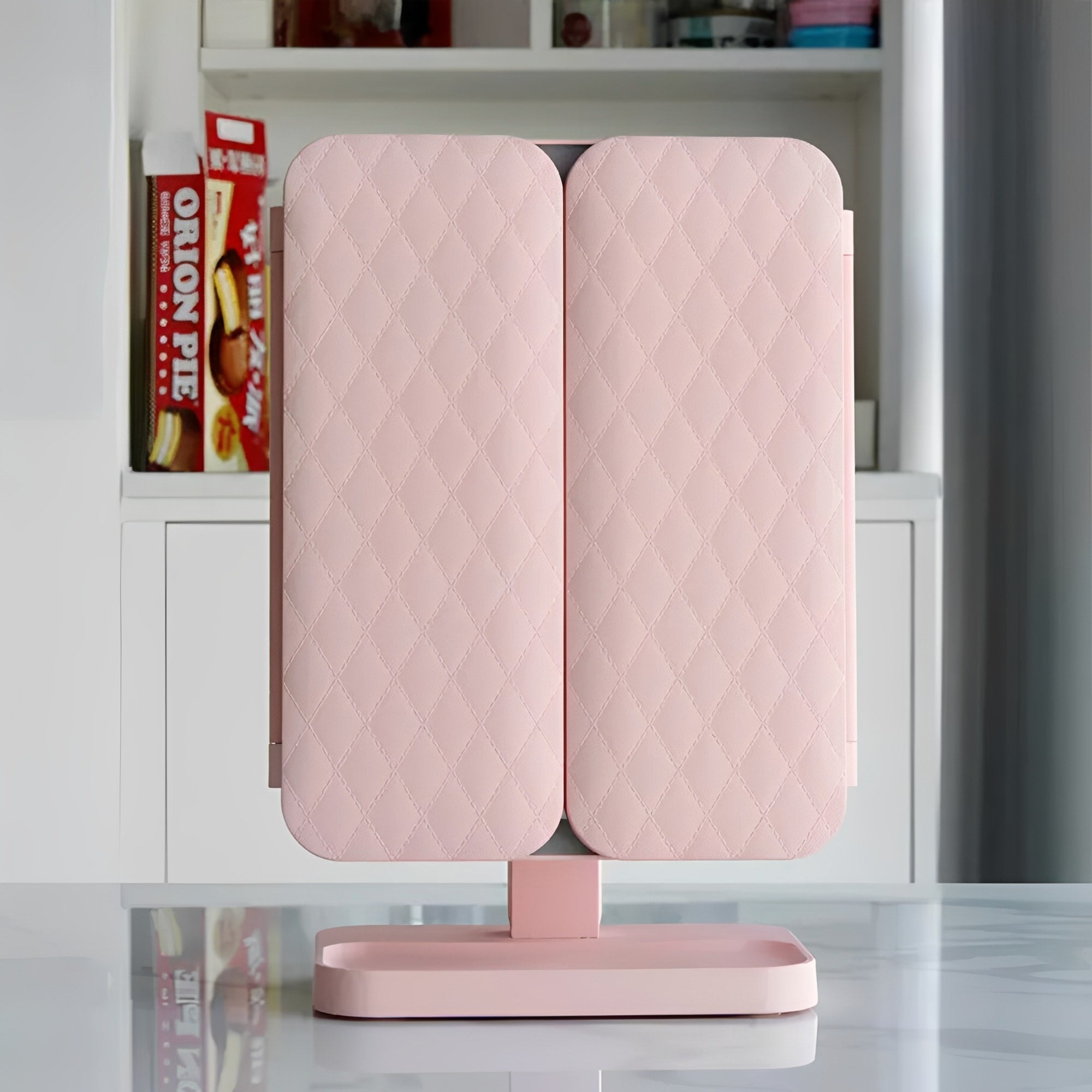 Illuminated Vanity Mirror with 360° Rotation and Rechargeable USB