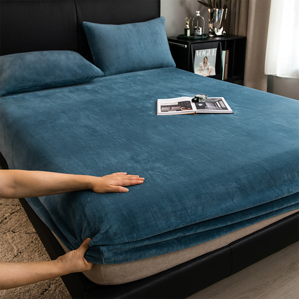 Luxurious Velvet Fitted Sheet Set for Ultimate Comfort